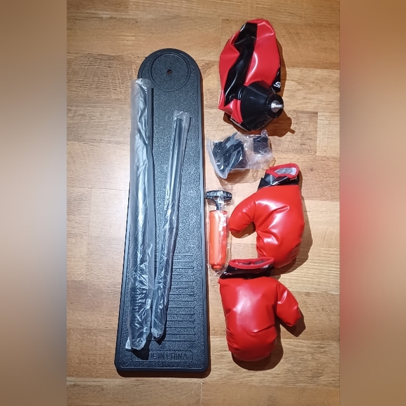 Boxing Set NIP - Picture 7 of 10